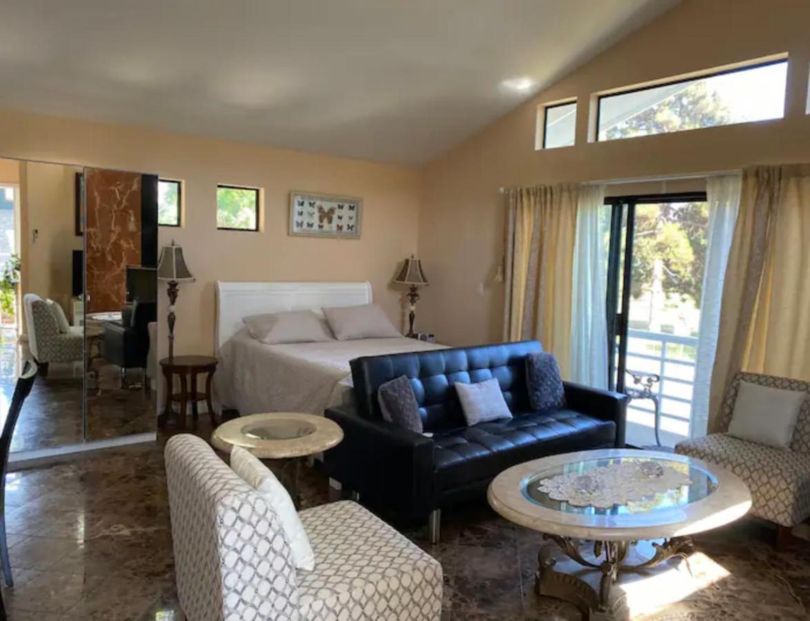 Large Luxury Studio With View In Santa Monica Exterior foto