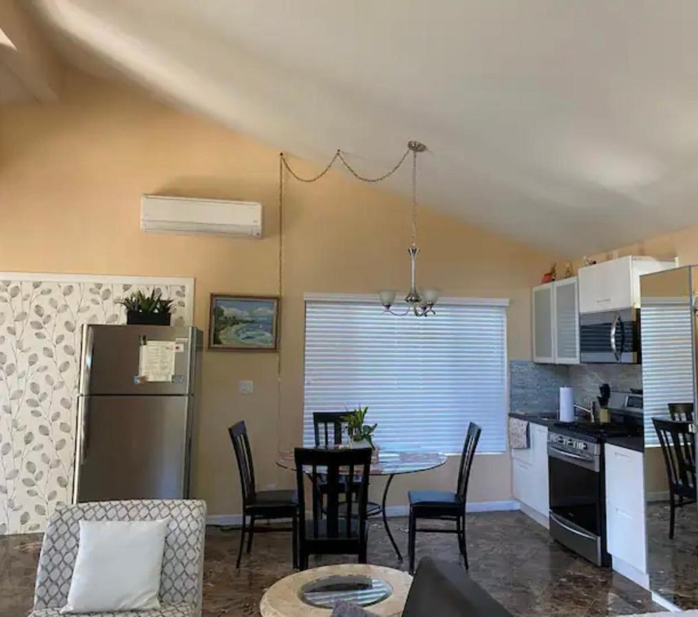 Large Luxury Studio With View In Santa Monica Exterior foto